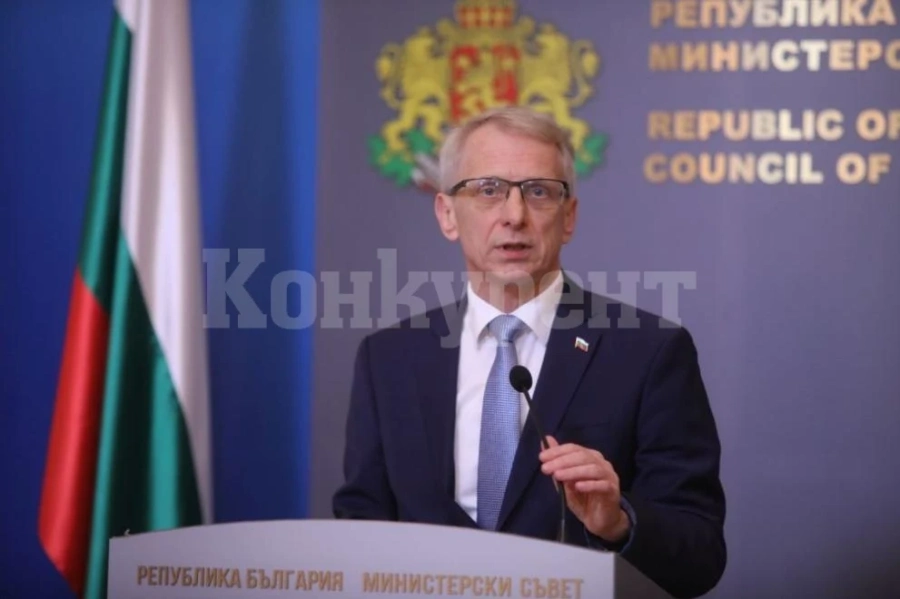 Първо уволнение след сблъсъците в София
