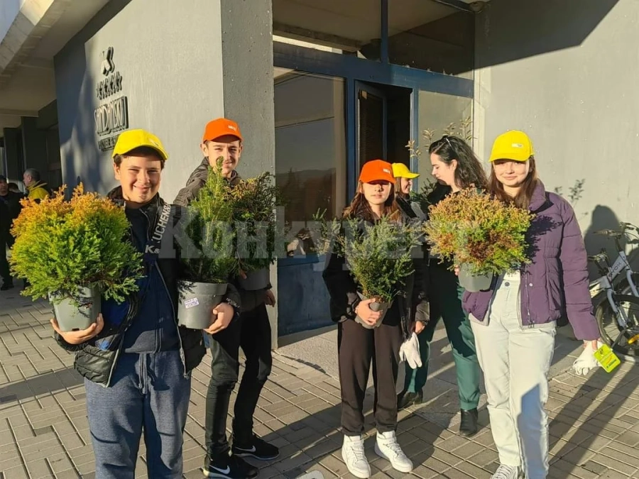 Наградиха наши ученици с еко лагер в Сандански