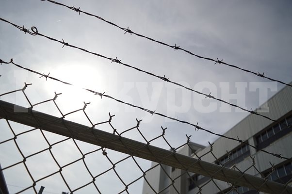 Високопоставени шефове на италианската мафия получиха 30 години затвор