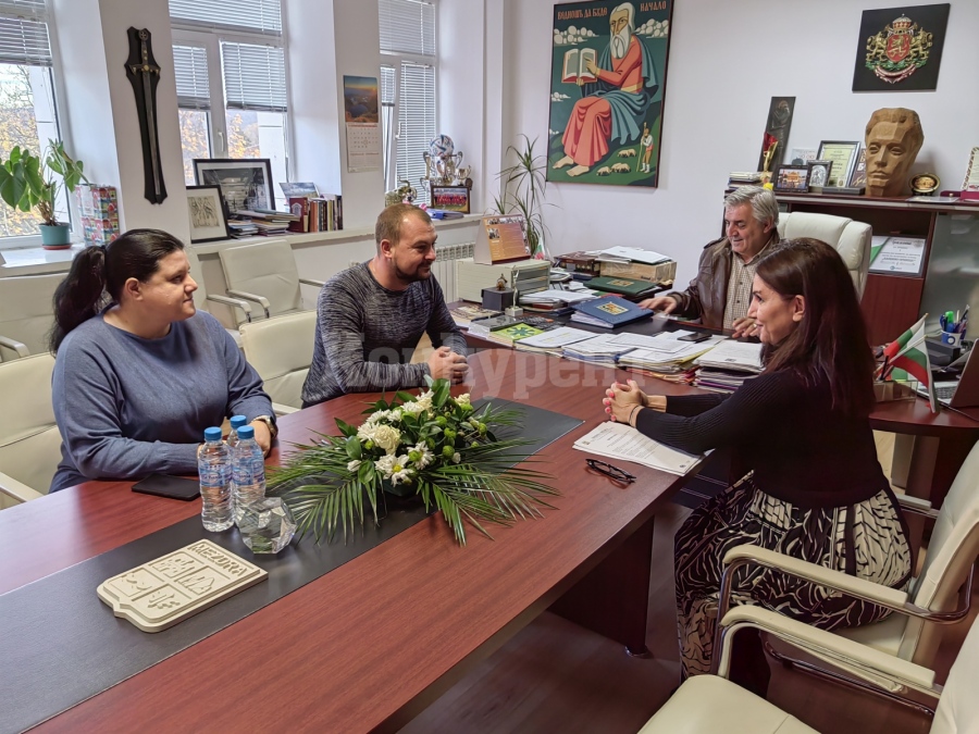 Делегация от Суворово, Одеска област, Украйна е на посещение в Мездра