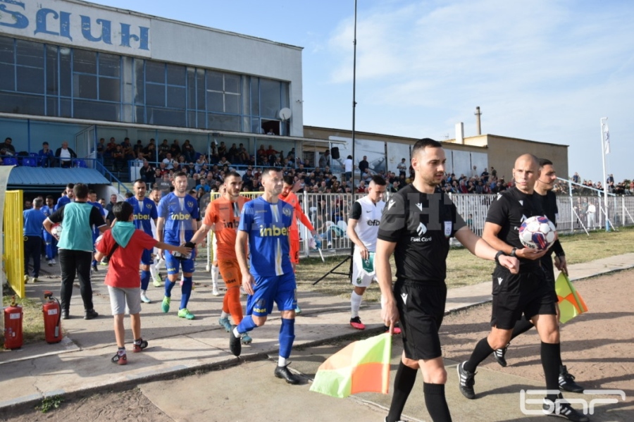 Вижте кой съдия пратиха да свири на Бдин