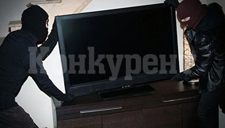 Издирват апаши, задигнали злато и LED телевизор от дома на жена