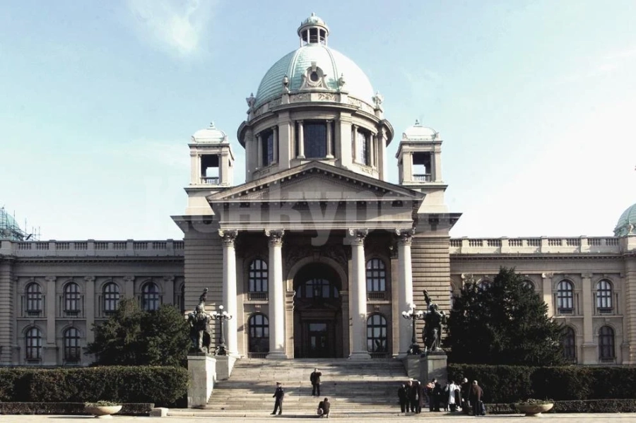 Сърбия купи документа, с който Хитлер е наредил нападението над Югославия