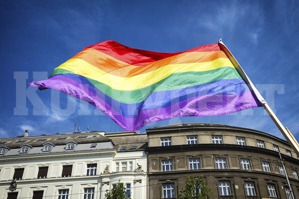 Непал регистрира първия еднополов брак в историята си