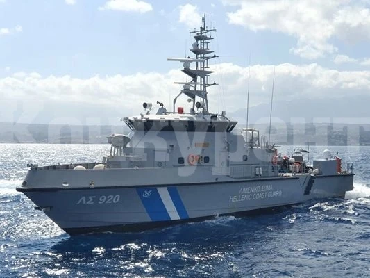 Гръцката брегова охрана залови катер с трафикант на борда край остров Родос