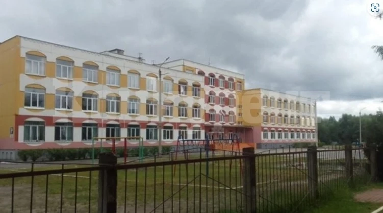 14-годишно момиче застреля свои съученици в Брянск и се самоуби СНИМКИ