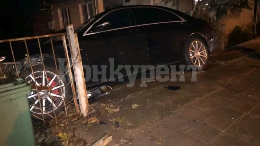 Пиян отнесе ограда на селска къща, арестуван е