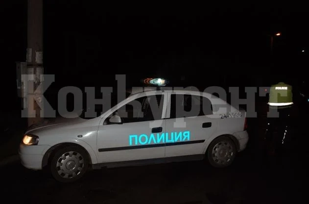 Мерцедес блъсна младо момиче на пешеходна пътека