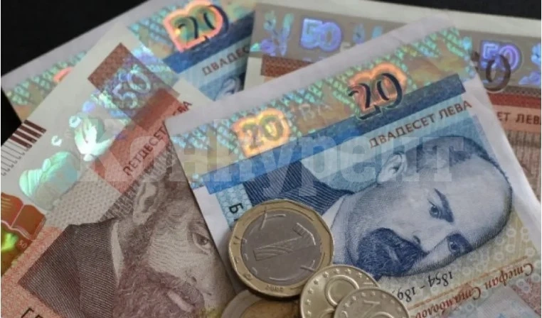 1490,79 лева е средният осигурителен доход за октомври
