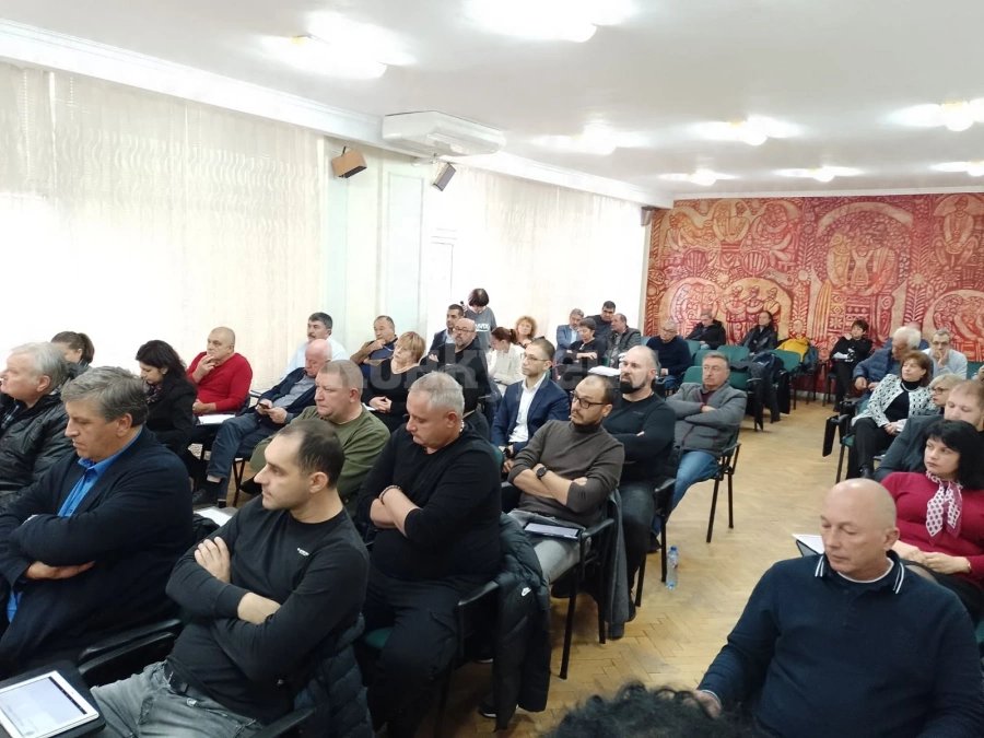Гласуват заплатите на кметовете и наместниците в Монтана, Живков взема 4703 лева