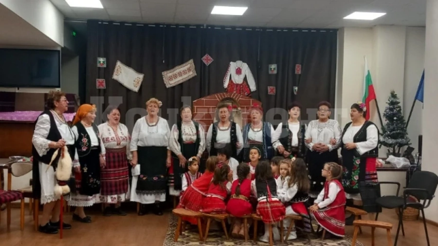 В Белоградчик пресъздадоха обичаите за Бъдни вечер и Коледа