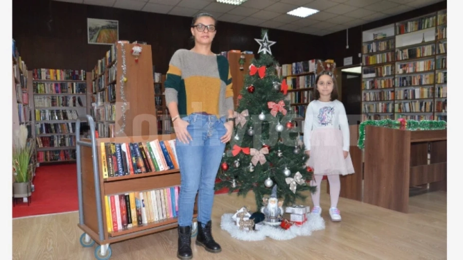 Видинската библиотека отличи читатели с награда