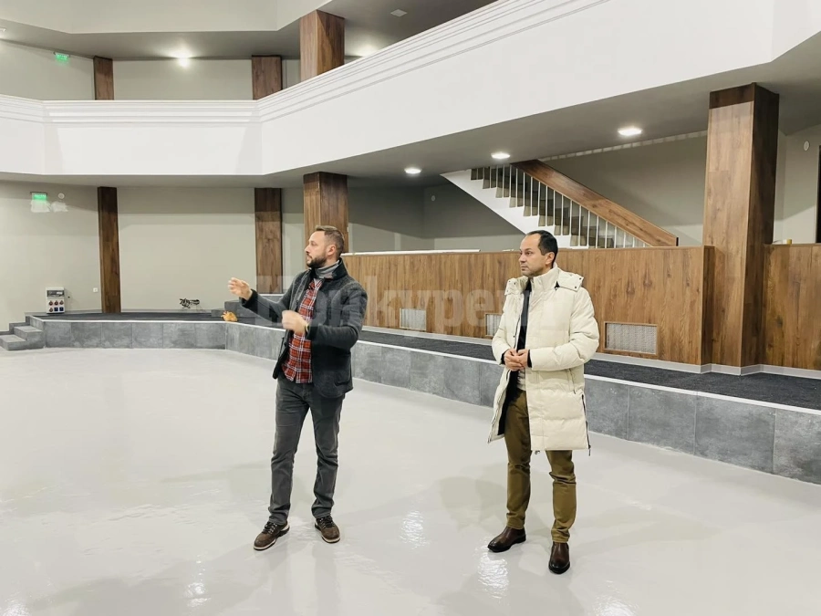 Враца разполага с още една многофункционална зала СНИМКИ
