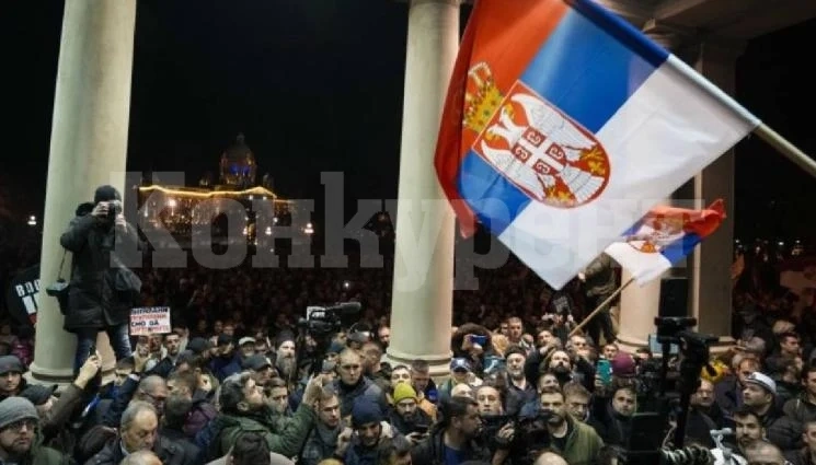 СЪПРОТИВА: Белград продължава да се бунтува