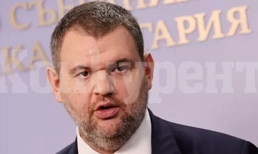 Пеевски към МВР и ДАНС: Как е допуснат да работи у нас екип на забранената в ЕС телевизия „Русия 1“?