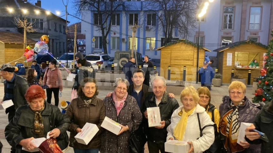 Подаръци зарадваха деца в Белоградчик