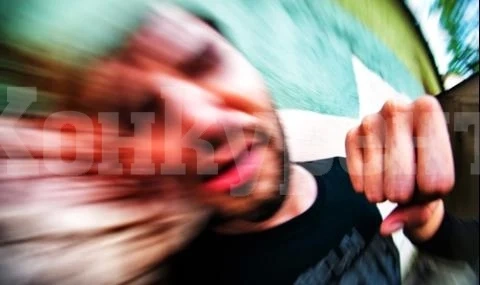 В новогодишната нощ четирима мъже и жена потрошиха от бой жител на ломско село