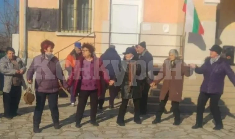 Трихинелоза повали 37 души от панагюрско село, яли дива свиня