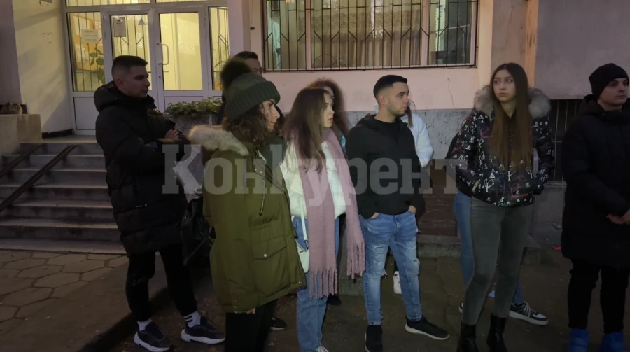 Мухъл, течове и студ: Студенти живеят в мизерни условия в общежития в Пловдив
