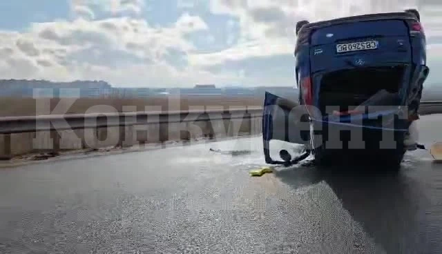 Кола се обърна по таван на Северната тангента в София