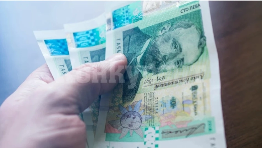 Шивачки протестират за дължими близо 600 000 лв. заплати