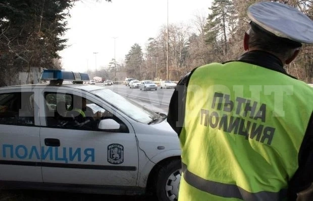 Провериха 180 човека и 105 автомобила във Видинско