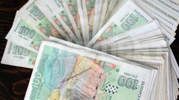 По 300 лева за транспорт ще получат 300 000 семейства с деца от уязвимите групи