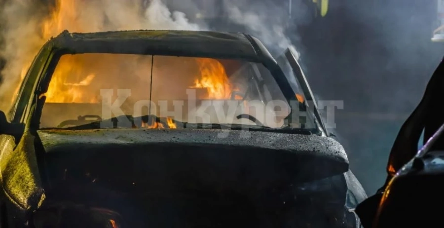 Подпалиха колата на млад мъж в село край Бойчиновци