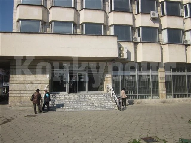 НОИ-Видин търси експерт по осигуряването, вижте какви пари дават