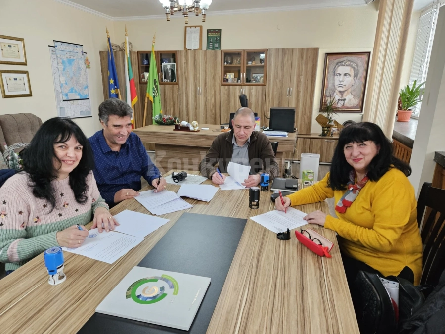 Кметът на Берковица, съюзът на работодателите и синдикатите сключиха нов колективен трудов договор