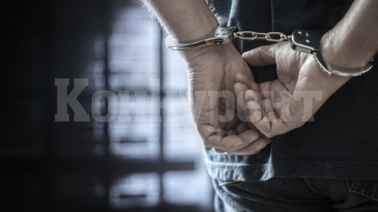 25-годишен намушка мъж 25 пъти 