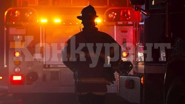 Дете пострада при пожар във фургон