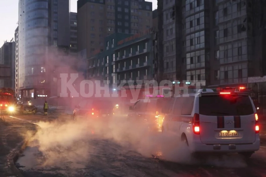6 загинали и 11 ранени при сблъсък на цистерна и кола в Улан Батор