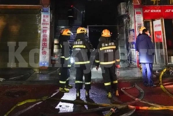 39 души загинаха при пожар в Източен Китай