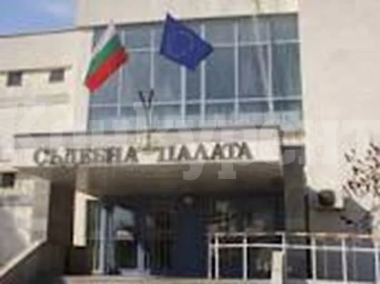 Съд отне в полза на държавата над 500 незаконно придобити коли