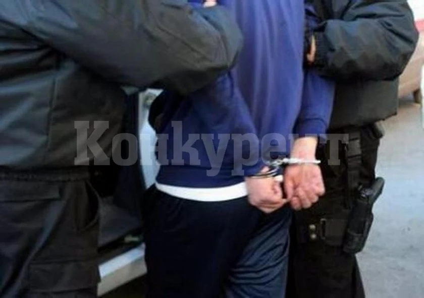В момента на кражба арестуваха банда, разбила социален център в Лом