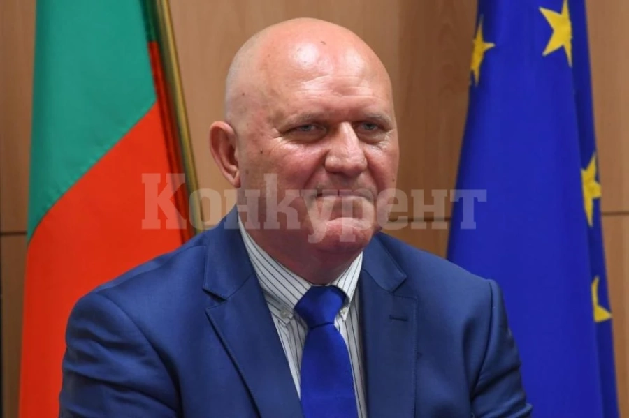 Галин Цоков: Решението за преминаване към онлайн обучение се взима според обстановката във всеки район