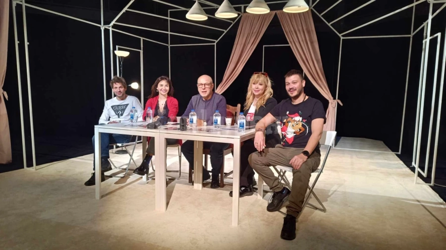 Уникални актьори с впечатляваща комедия за Свети Валентин ВИДЕО