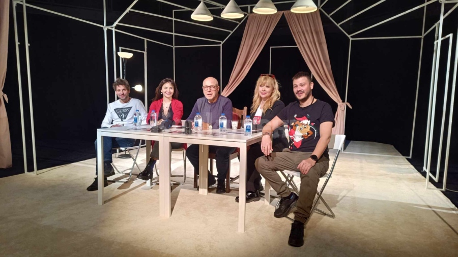 Уникални актьори с впечатляваща комедия за Свети Валентин ВИДЕО