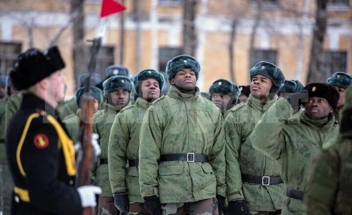 Десетки хиляди наемници от Африка и Азия се бият за Русия в Украйна