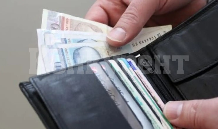 НСИ: Доходите и разходите нарастват поравно