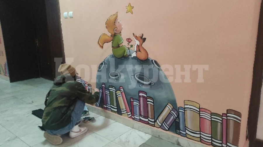 Приказни герои посрещат малките читатели във видинската библиотека