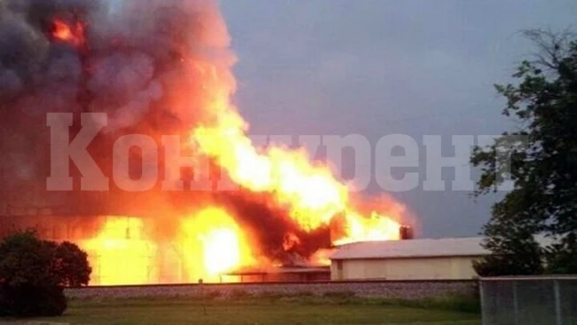 Горяха стопански постройки в Златия, овъглено е зърно и фураж