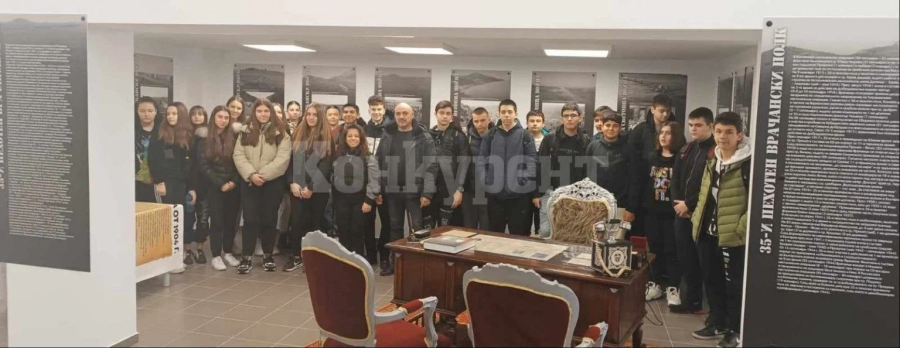 Ботевци се включиха в „Деня на отворени врати“ във Военно формирование - Враца