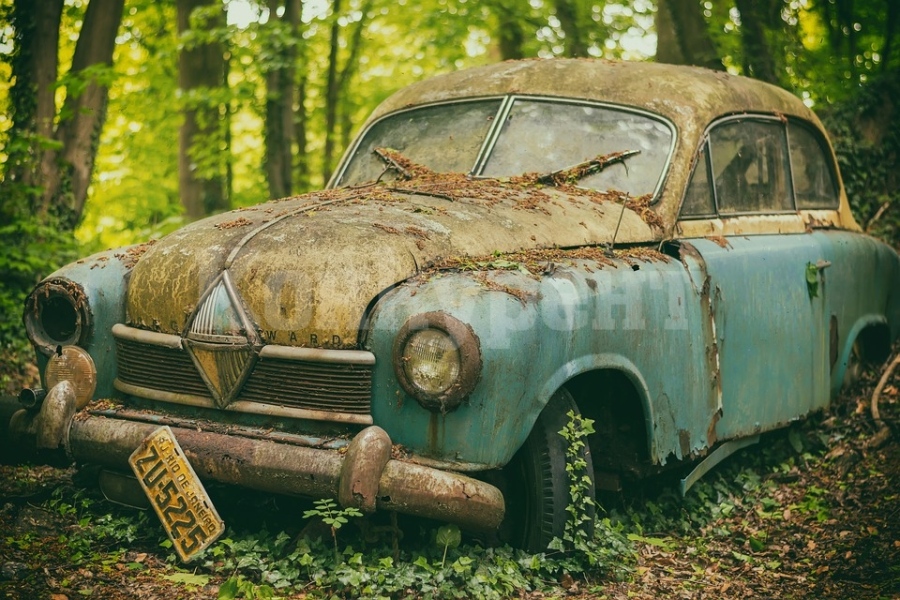 Започва премахването на стари изоставени автомобили от улиците в София