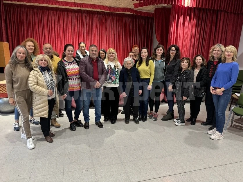 Българи в Испания се включиха в петиция за откриването на нови полети до Пловдив СНИМКИ