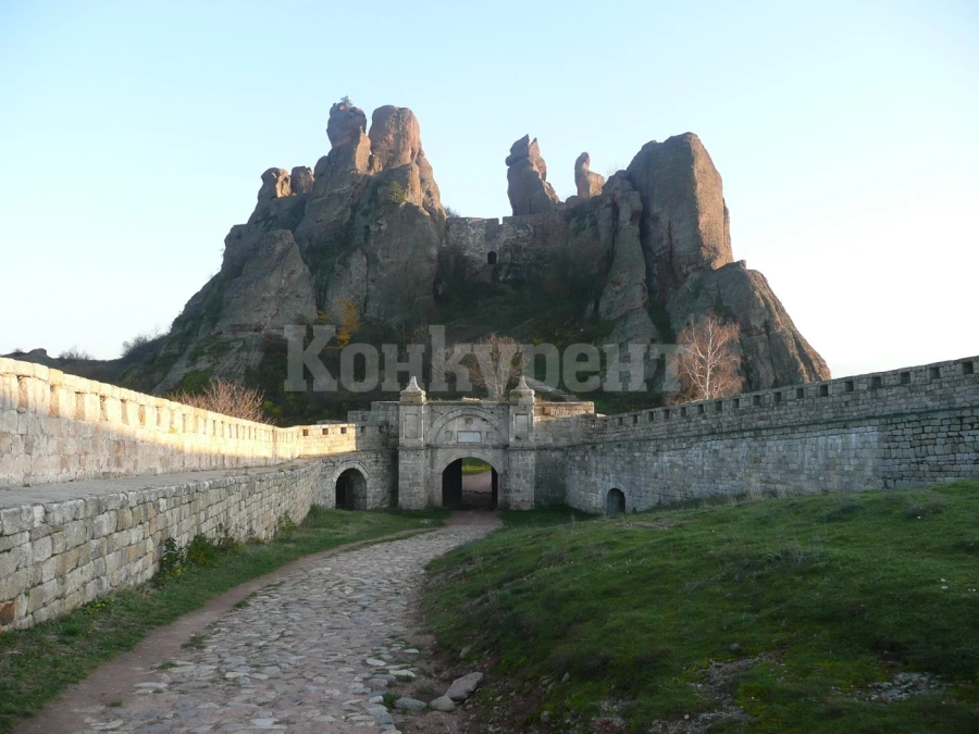 Търсят се   екскурзоводи за Калето в Белоградчик и Магурата