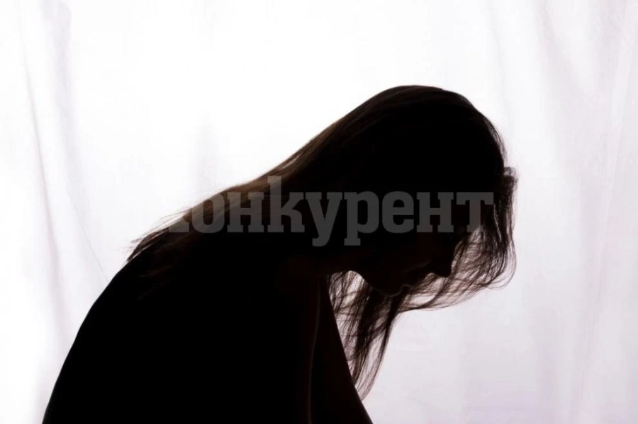 15-годишна българка е била групово изнасилена на остров Крит