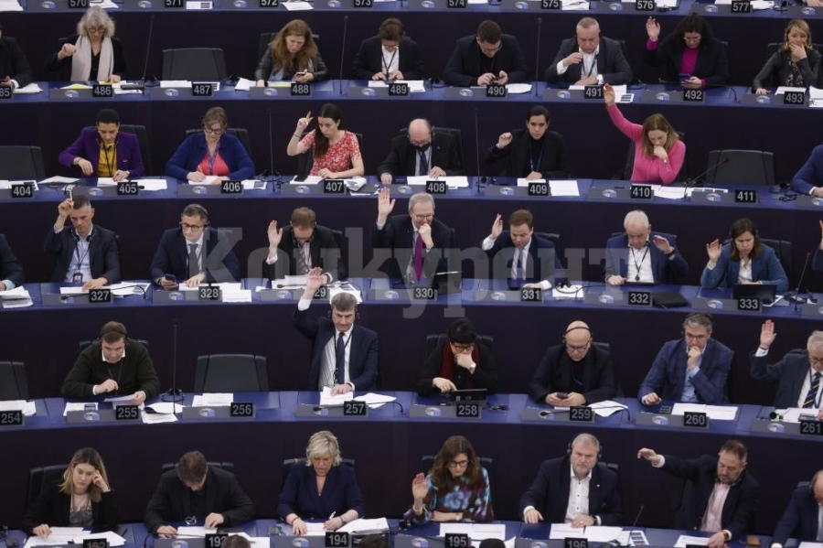 Евродепутатите приеха закон за свободата на медиите в ЕС