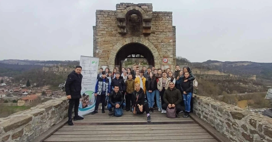 Младежи от Враца взеха участие в учебно-възпитателна екскурзия